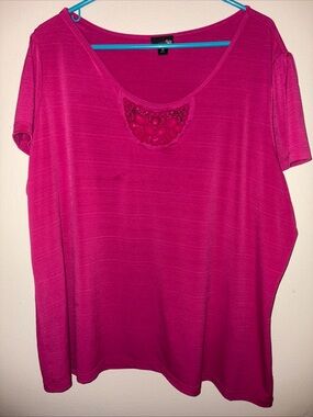 East 5th Short Sleeve Scoop Neck Tee with Beaded Accent - Fuchsia